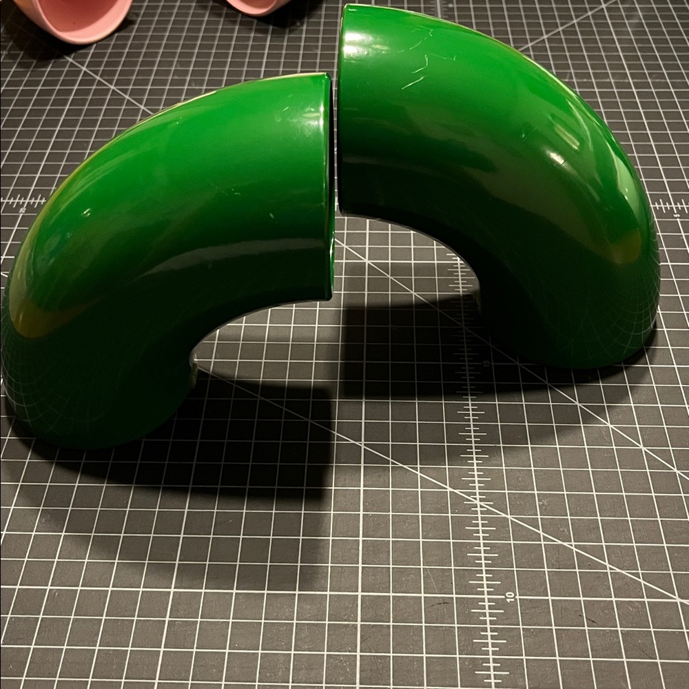 Bi-Rite Studio NYC Tubo Green Tubular Pop Art Bookends